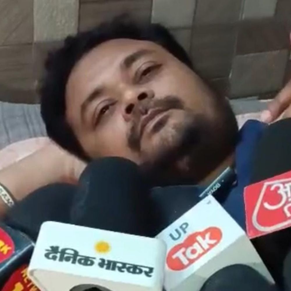 नीला-ड्रम हत्याकांड, सौरभ के बड़े भाई को कुचलने की कोशिश:मेरठ में कार में टक्कर, थाने पहुंची मां