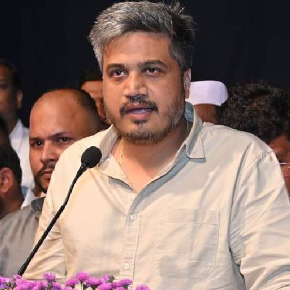 बॅगवाल्या मंत्र्यांवर कारवाई करायची हिंमत शिंदे कधी दाखवणार?:रोहित पवार यांचा सवाल; म्हणाले- त्यांच्यावर कारवाई करावीच लागेल