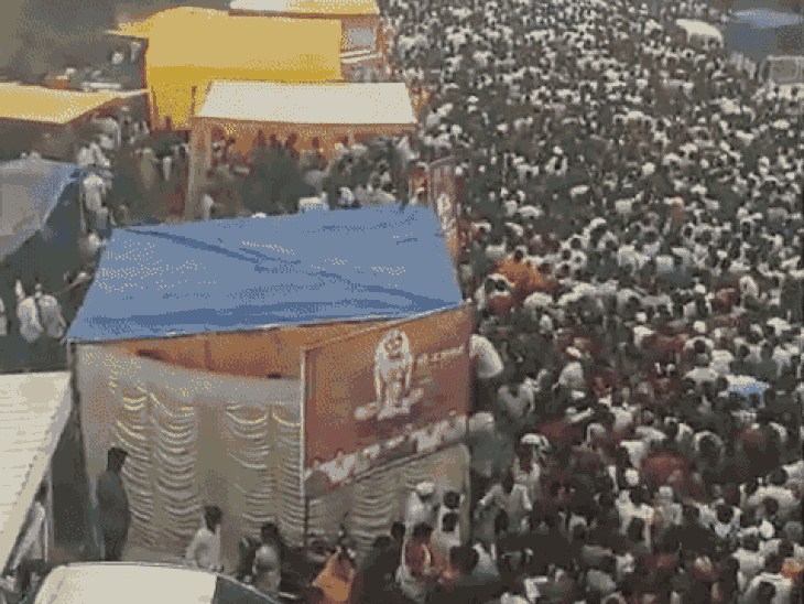खामगाव ते शेगाव ‘गण गण गणात बोते’चा गजर:गजानन महाराजांच्या पालखी सोहळ्यात भक्तांचा सागर उसळला; भक्ती रसाचे अद्भुत दृष्य, पाहा VIDEO