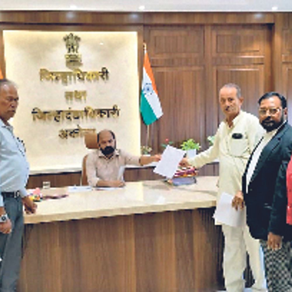 सार्वजनिक गणेशोत्सव मंडळ देणार आखाड्यांना विसर्जनाचे साहित्य:पदाधिकाऱ्यांमध्ये अनेक मुद्द्यांवर झाली चर्चा, प्रशासनास निवेदन