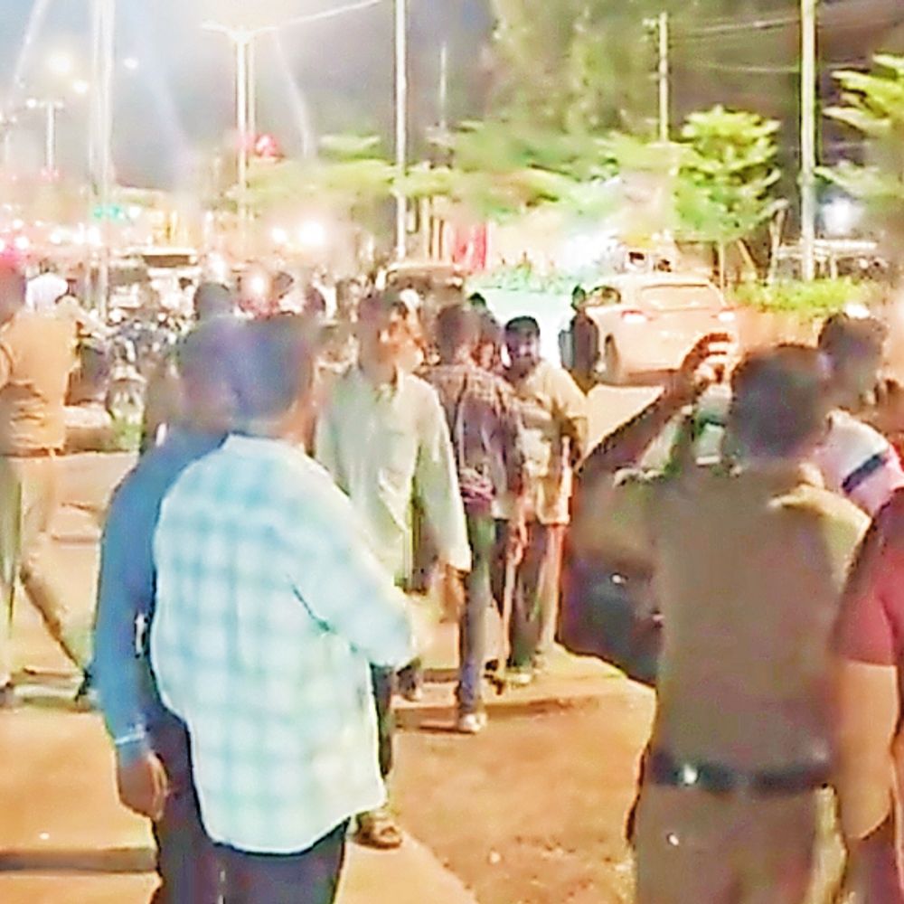 भाजपच्या पदाधिकाऱ्याला मारहाण; पाच जणांवर गुन्हा:जामनेर शहरातील पोलिस स्टेशनसमोरच झाला वाद‎