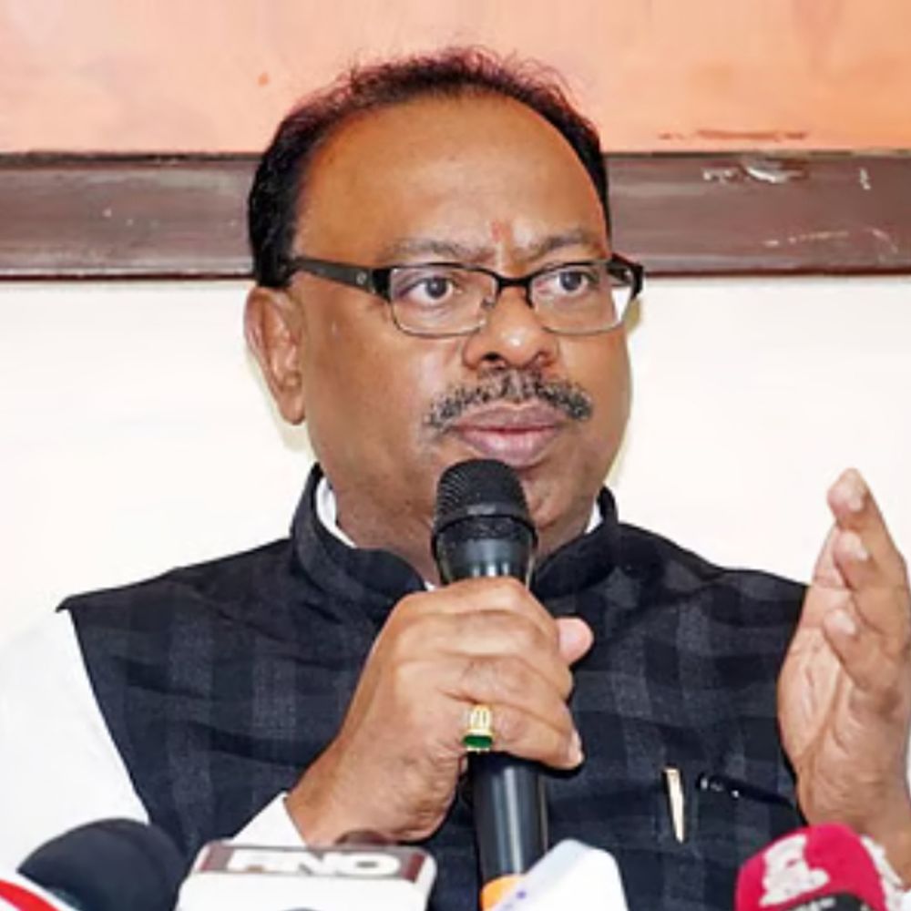 गरजू, पात्र शेतकऱ्यांना कर्जमाफी देणार:कर्जमाफीसाठी समिती नियुक्त, अहवाल आल्यानंतर अंतिम निर्णय – महसूलमंत्री चंद्रशेखर बावनकुळे