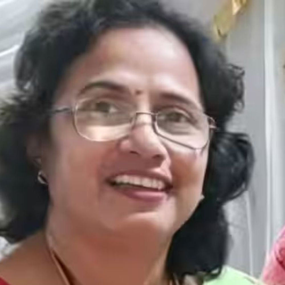 महामार्गावरील खड्ड्यांमुळे वाहतूक कोंडी:अॅम्ब्युलन्स अडकल्याने महिलेचा मृत्यू, मुंबईतील घटनेने खळबळ