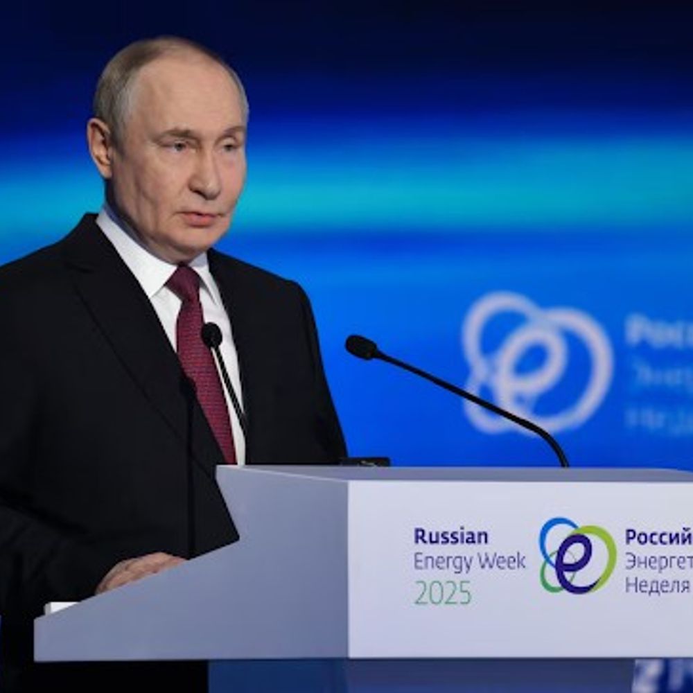 पुतिन म्हणाले- अमेरिकी टॉमहॉक क्षेपणास्त्रांनी हल्ला झाल्यास प्रत्युत्तर देऊ:संघर्षात वाटाघाटी हा सर्वोत्तम पर्याय; अमेरिकेचे रशियन तेल कंपन्यांवर निर्बंध