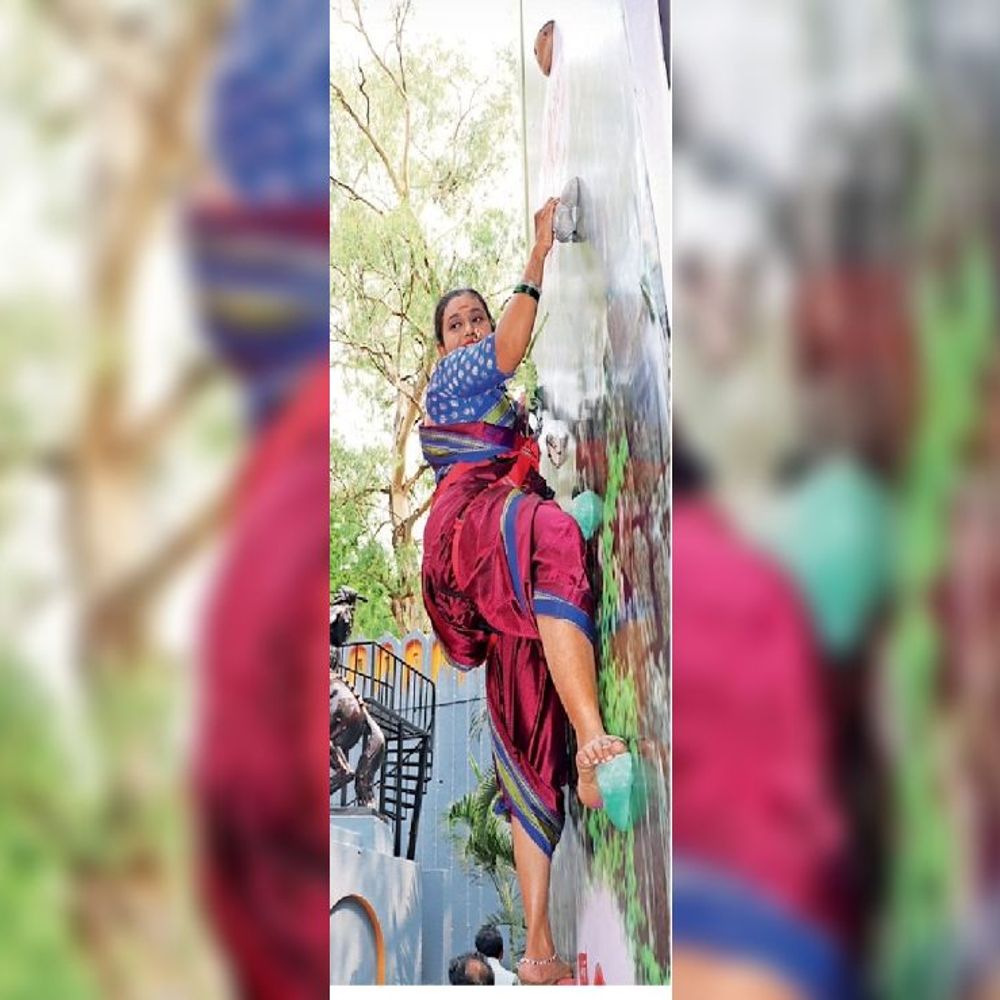 अभिनव शिवजन्मोत्सव:240 हिरकणींनी नऊवारी साडी नेसून‎ अनुभवला रॉक क्लाइम्बिंगचा थरार‎; छत्रपती सेनेतर्फे पोवाडे, नृत्य, ऐतिहासिक वेशभूषा स्पर्धा‎