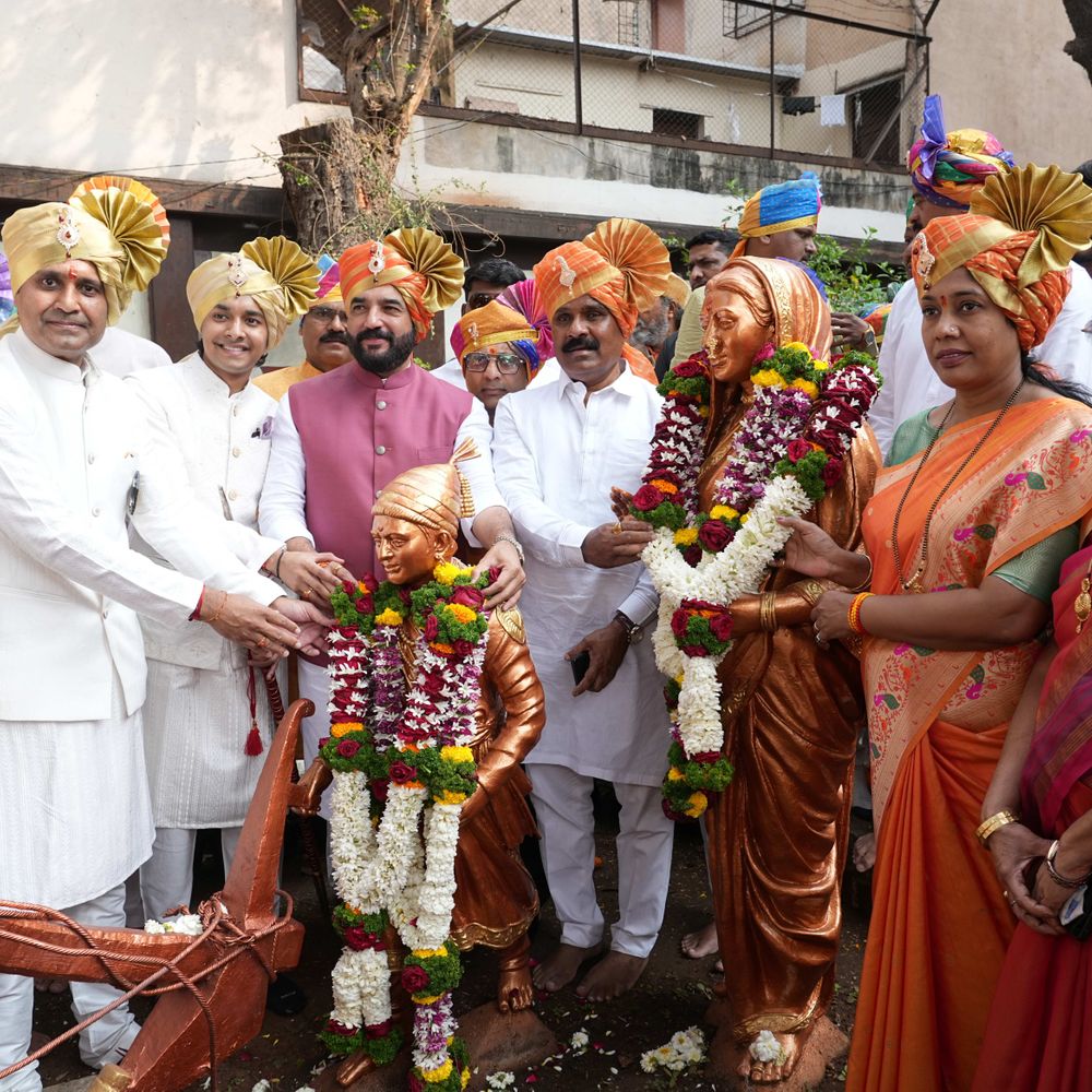 पुण्यात शिवरायांना सरदारांच्या वंशजांकडून भव्य मानवंदना:शिवजयंती महोत्सव समिती पुणेतर्फे भव्य सोहळ्याचे आयोजन