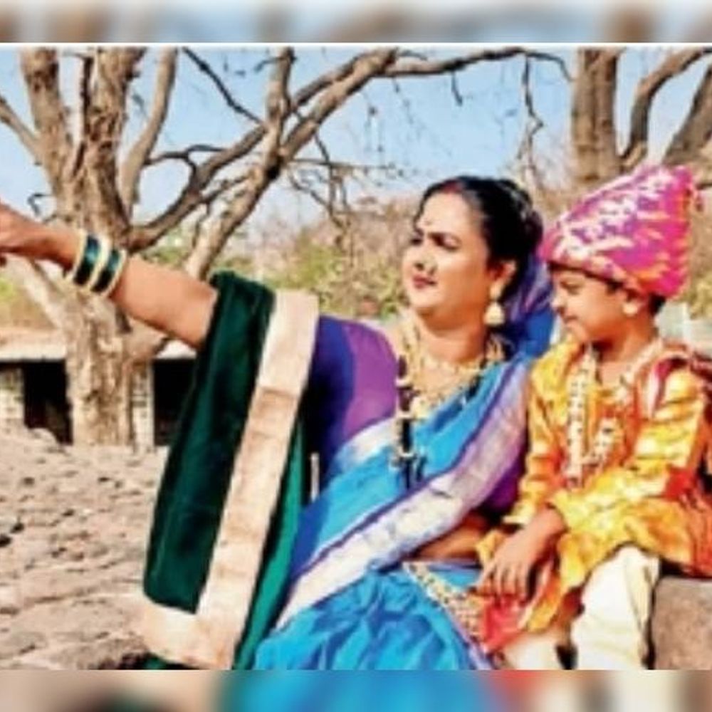 शिवजयंतीनिमित्त देवगिरी किल्ल्यावर ‘बाल शिवबा-जिजाऊ’ फोटोसेशन:ऐतिहासिक वातावरणात नव्या पिढीला शिवसंस्कारांची प्रेरणा‎