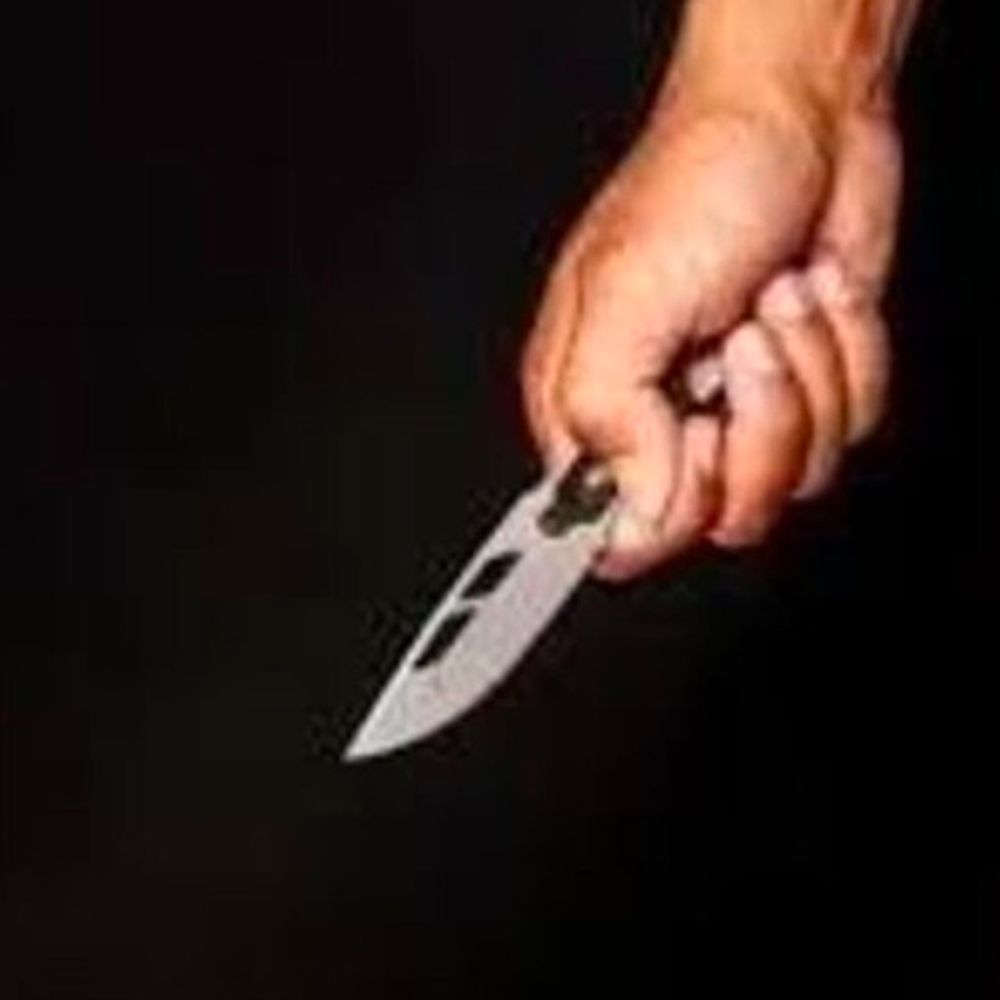 येरवडा येथे तरुणावर शस्त्राने हल्ला:  आरडाओरडा करणाऱ्या टोळक्याला जाब विचारल्याने घडली घटना - Pune News
