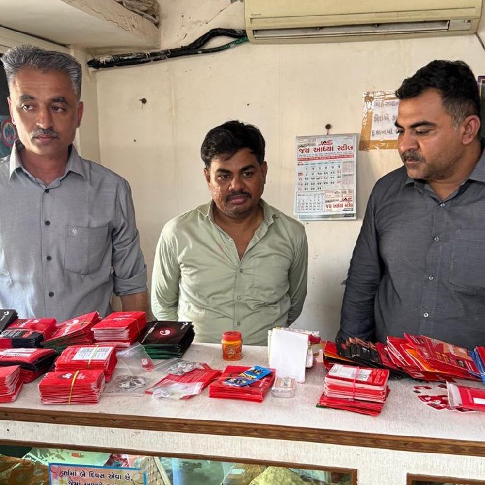 GUJCTOC આરોપી ડમી સીમ વાપરતો: જૂનાગઢ ક્રાઇમ બ્રાન્ચનો મોટો ખુલાસો, પત્ની અને પુત્ર સામે ગુનો નોંધાયો.