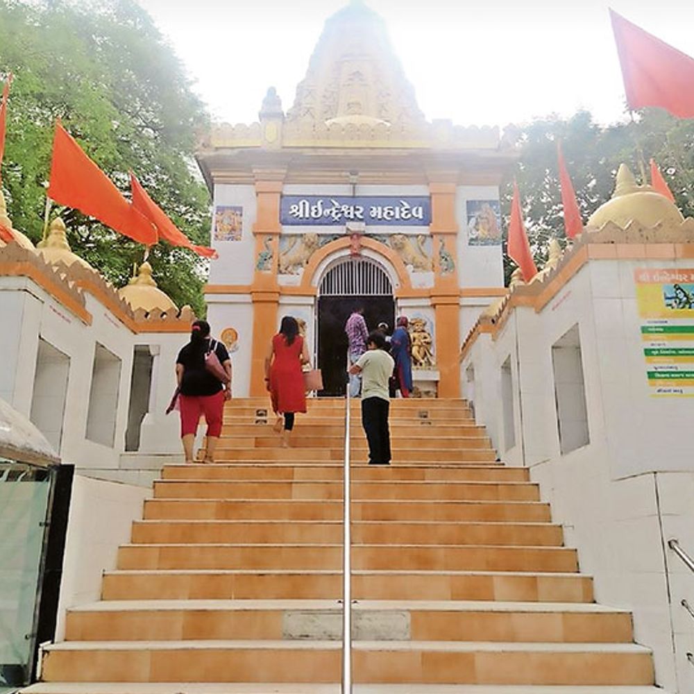 શ્રાવણ માસ: જૂનાગઢનું ઇન્દ્રેશ્વર મહાદેવ મંદિર- જ્યાં ઇન્દ્રએ શિવલિંગની પૂજા કરી, નવાબ રસુલખાનને પણ આશીર્વાદ મળ્યા.