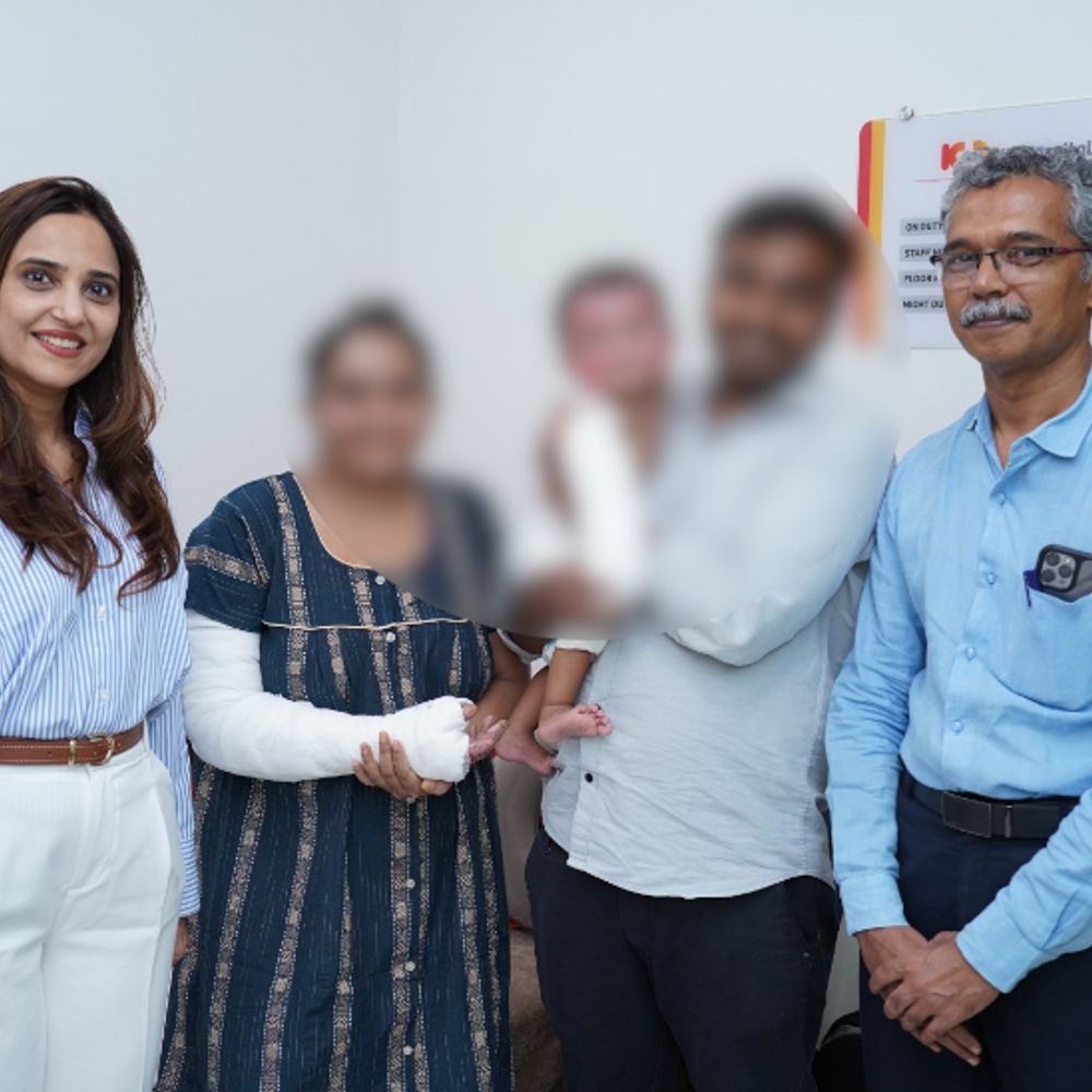 અમદાવાદ પ્લેન ક્રેશ: 8 મહિનાનું બાળક દાજ્યું, KD હોસ્પિટલમાં માતાની ચામડીનું ટ્રાન્સપ્લાન્ટ સફળતાપૂર્વક કરાયું.