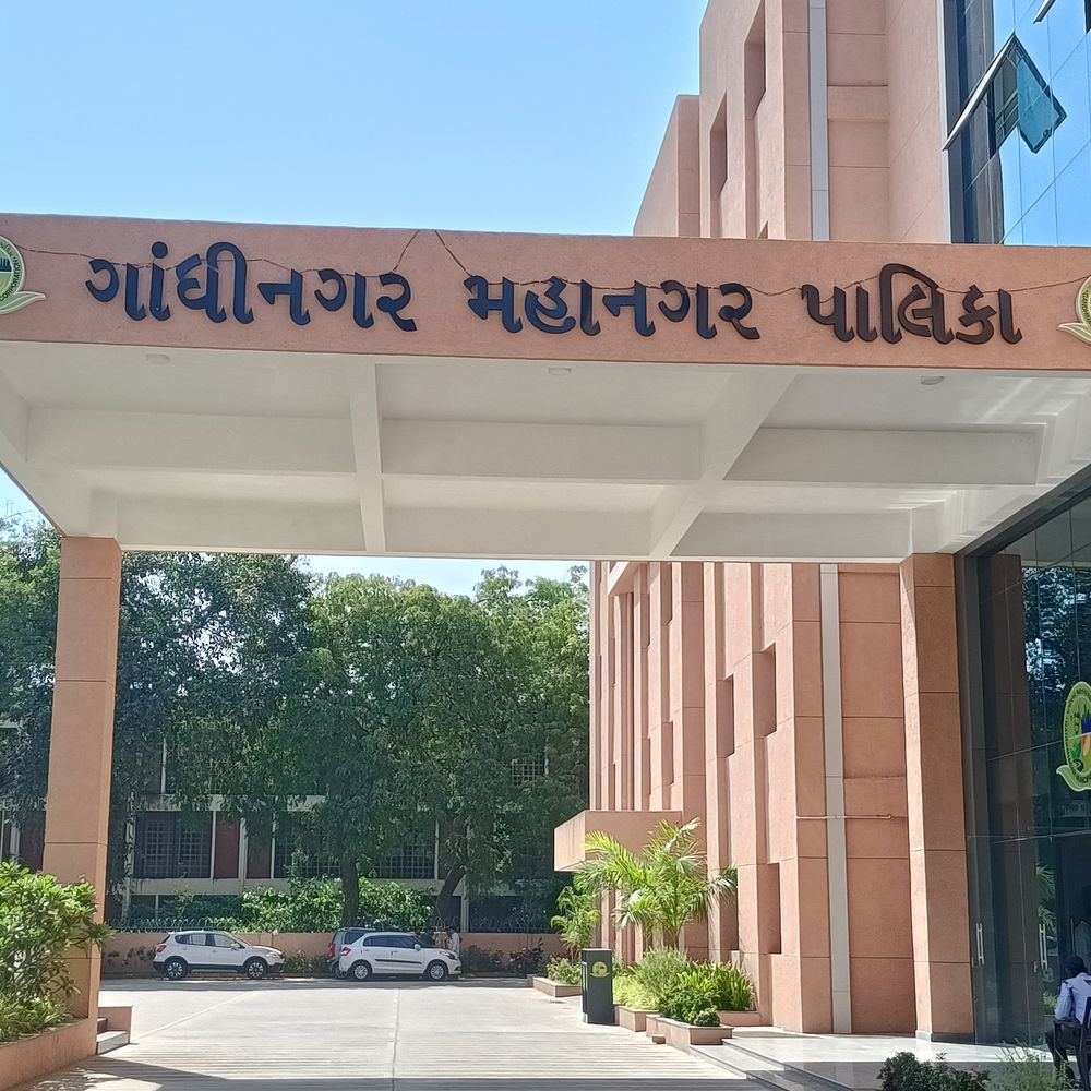 ભાટ ખાતે 25 MLD STP કાર્યરત: ગંદા પાણીનું શુદ્ધિકરણ કરી પર્યાવરણ અને જાહેર આરોગ્યની સુરક્ષા કરશે.