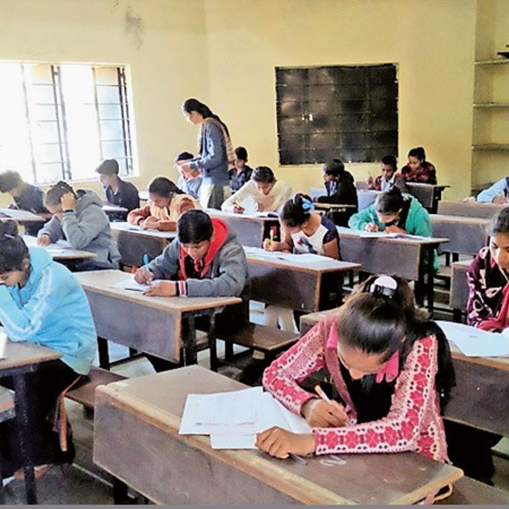 અમદાવાદ: પૂરક પરીક્ષા પાસ 388 વિદ્યાર્થીઓનું નર્સિંગ/પેરામેડિકલમાં રજિસ્ટ્રેશન, પિન ખરીદી 1 ઓગસ્ટ સુધી, અરજી ચકાસણી 2 ઓગસ્ટ સુધી.