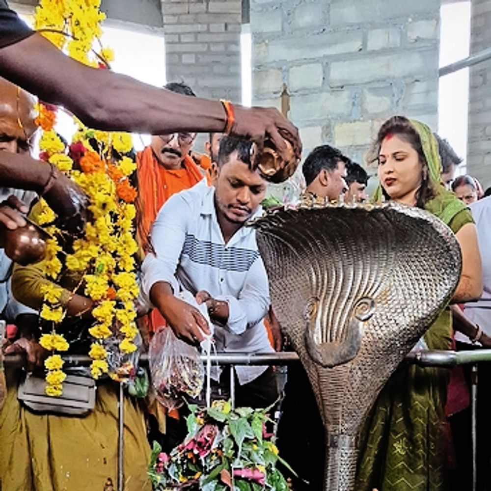 સ્તંભેશ્વર મહાદેવ: જીવનું શિવ સાથે મિલન, જ્યાં સમુદ્ર દિવસમાં બે વાર જળાભિષેક કરે છે. (Stambheshwar Mahadev)