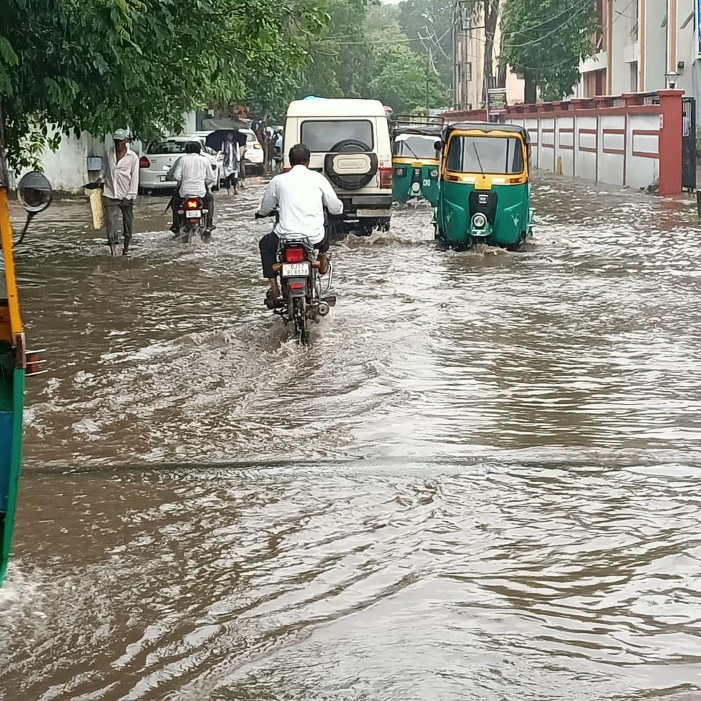 પંચમહાલમાં મેઘમહેર: ત્રીજા દિવસે પણ વરસાદ ચાલુ, સીઝનનો 63%થી વધુ વરસાદ નોંધાયો.