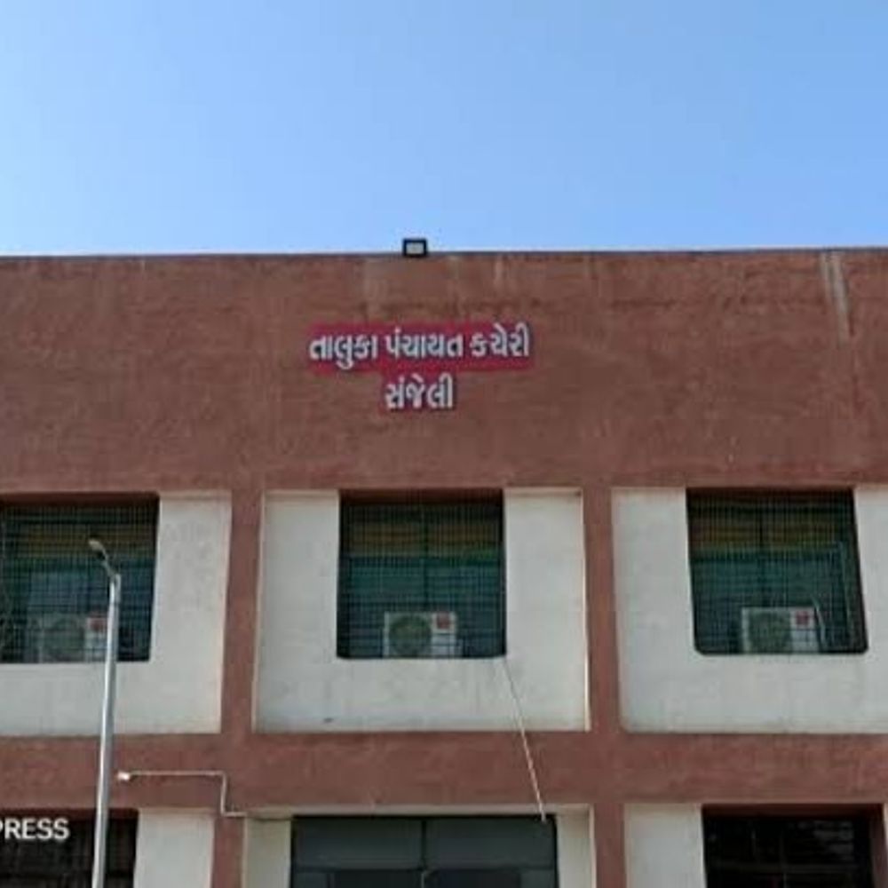 સંજેલી શિક્ષણ શાખામાં ભ્રષ્ટાચારના આક્ષેપો: 'TPO કચેરીમાં પૈસા વિના કામ નહીં'.
