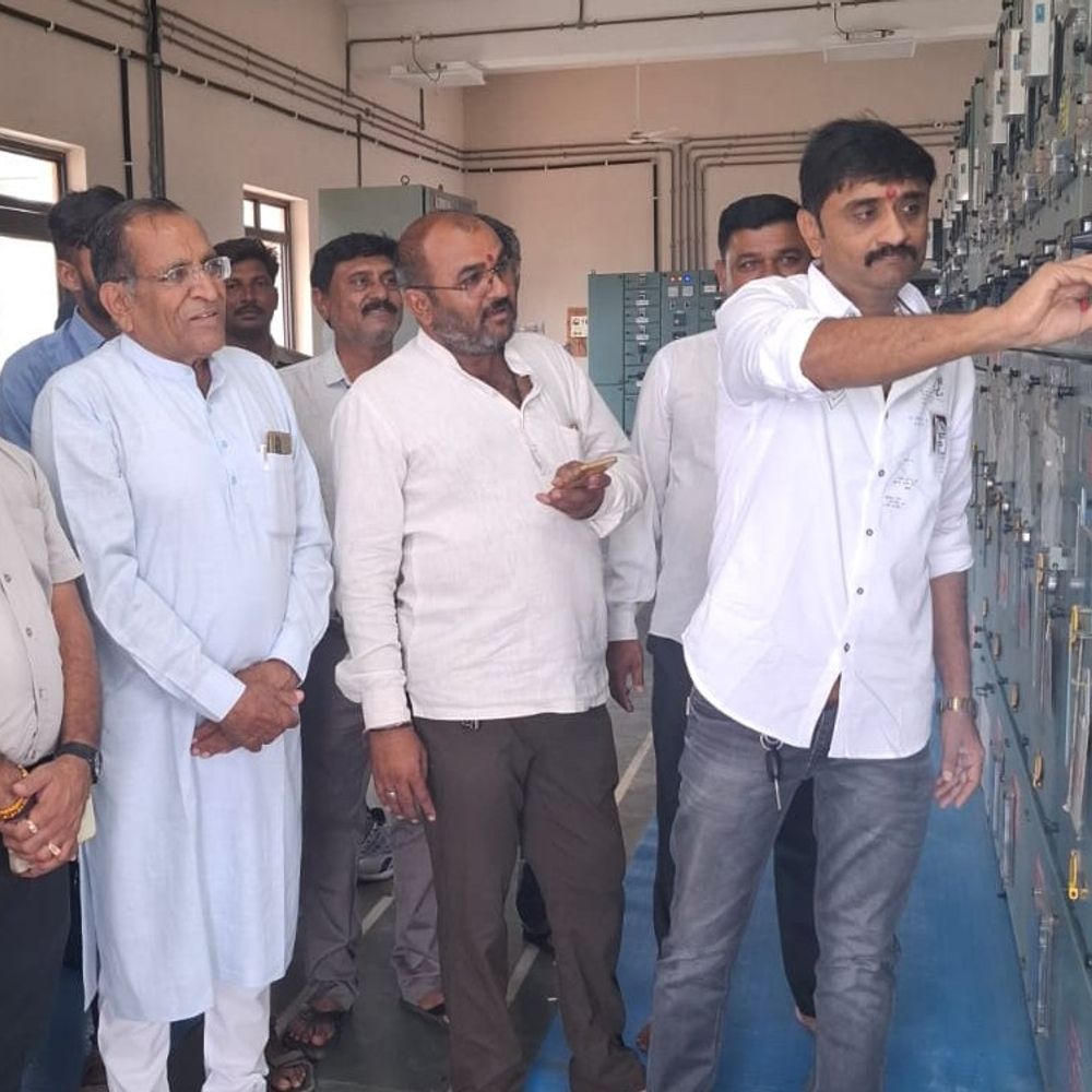 સરપદડના ખેડૂતોની વીજ વિક્ષેપની સમસ્યા દૂર:પડધરીના ગામમાં સોમનાથ ફીડરમાં 500 ટ્રાન્સફોર્મરથી વારંવાર વિજળી ગૂલ થતાં નવું પાર્વતી ફીડર બનાવાયું
