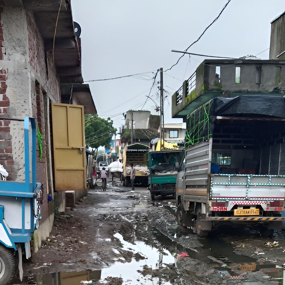 નવસારી: તિઘરા વસાહતમાં વિકાસથી વંચિત રહેવા બદલ સ્થાનિકોની રજૂઆત અને મનપામાં ધરણાંની ચીમકી.