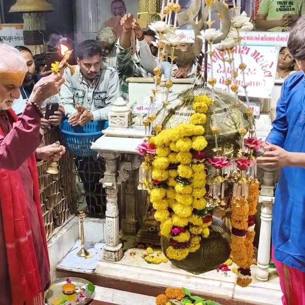 ભીમનાથ મહાદેવ મંદિરે ભક્તોની ભીડ: 5500 વર્ષ જૂનું પાંડવકાલીન મંદિર, ગુજરાતનું શિખર વગરનું એકમાત્ર શિવાલય.