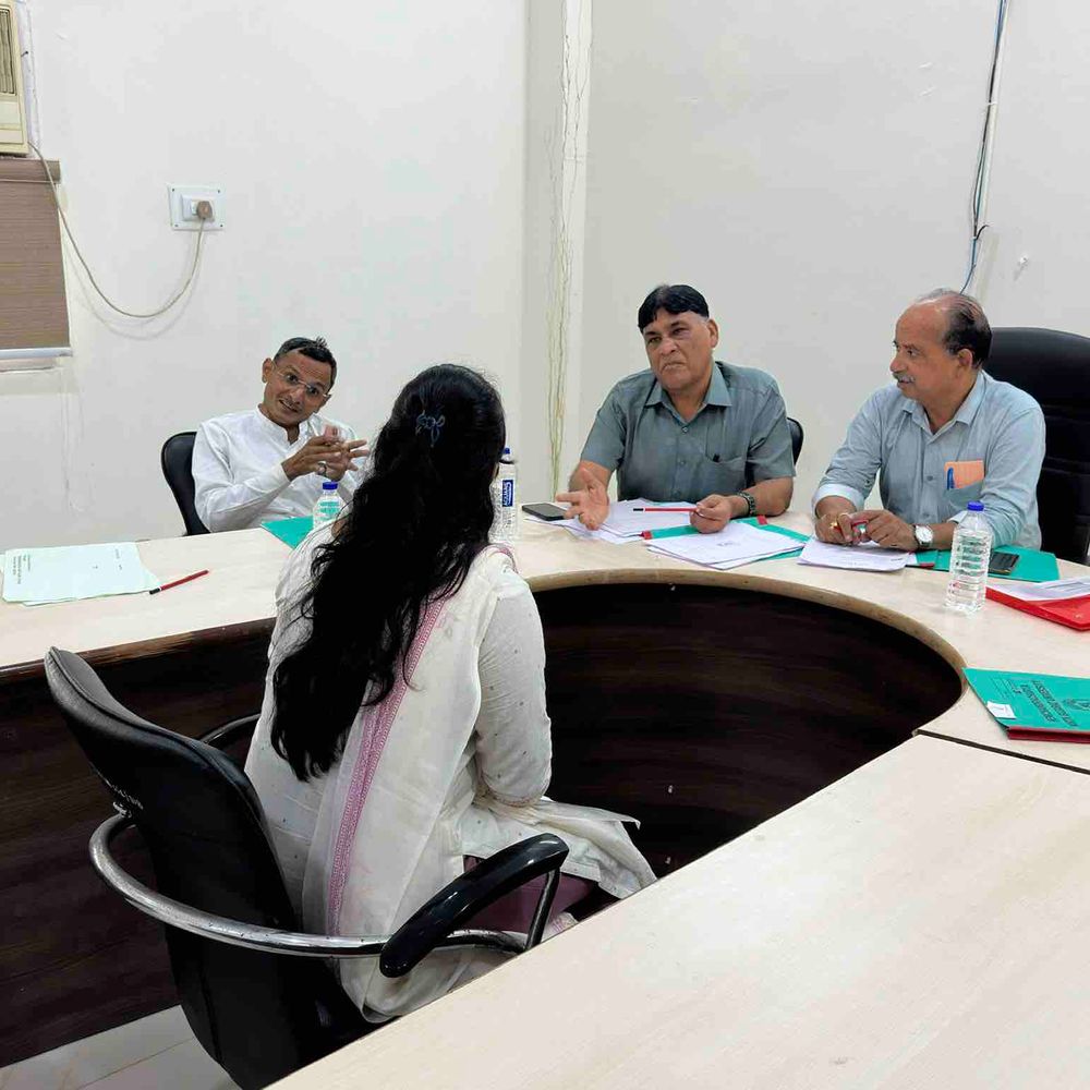 હેમચંદ્રાચાર્ય યુનિવર્સિટીમાં PHD વાઈવા શરૂ: 26 વિષયોના 838 ઉમેદવારો 6 ઓગસ્ટ સુધી પરીક્ષા આપશે, પ્રથમ દિવસે 170 ઉપસ્થિત.