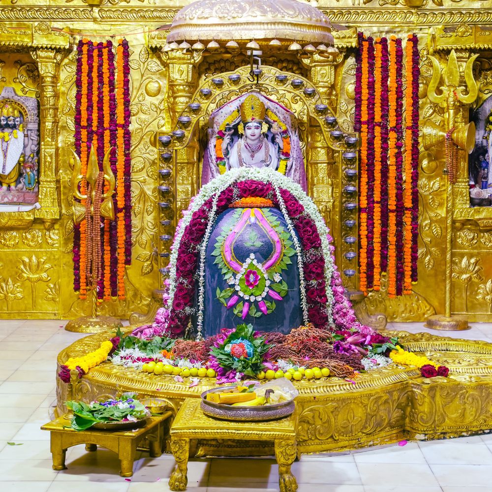 દ્વિતીય શ્રાવણ સોમવારે સોમનાથ મંદિરમાં ભક્તોની ભીડ, વહેલી સવારે 4 વાગ્યાથી દ્વાર ખુલ્યા અને મંદિર 'હર હર મહાદેવ'ના નાદથી ગુંજી ઉઠ્યું.