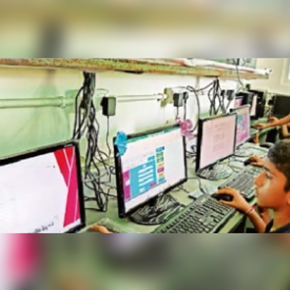 વધાવીમાં Mobileની લતથી બચાવવા Digital Library: M.K. ગાંધી લાઇબ્રેરીનો શુભારંભ.