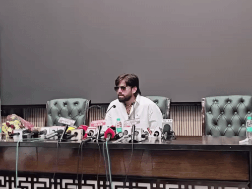 'હું તો પ્રતિબંધિત ગીતો ગાઈશ':હરિયાણવી સિંગરનો સરકાર વિરૂદ્ધ બળવો, કહ્યું- 'માત્ર યુટ્યુબમાં બેન મૂકાયું છે, લાઇવ શોમાં નહીં'