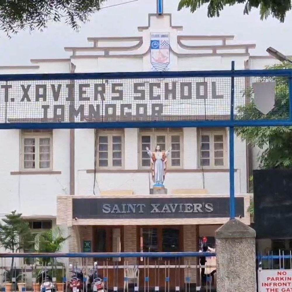 જામનગરની St. Xavier's Schoolને LC આપવા બદલ ₹10,000નો દંડ.