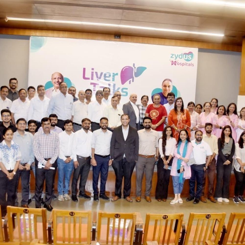 લીવર રોગો અને સારવાર જાગૃતિ કાર્યક્રમ: હોસ્પિટલ અને વૈષ્ણવ વણિક પરિવાર દ્વારા 450 લોકોની હાજરીમાં વાર્તાલાપ યોજાયો.