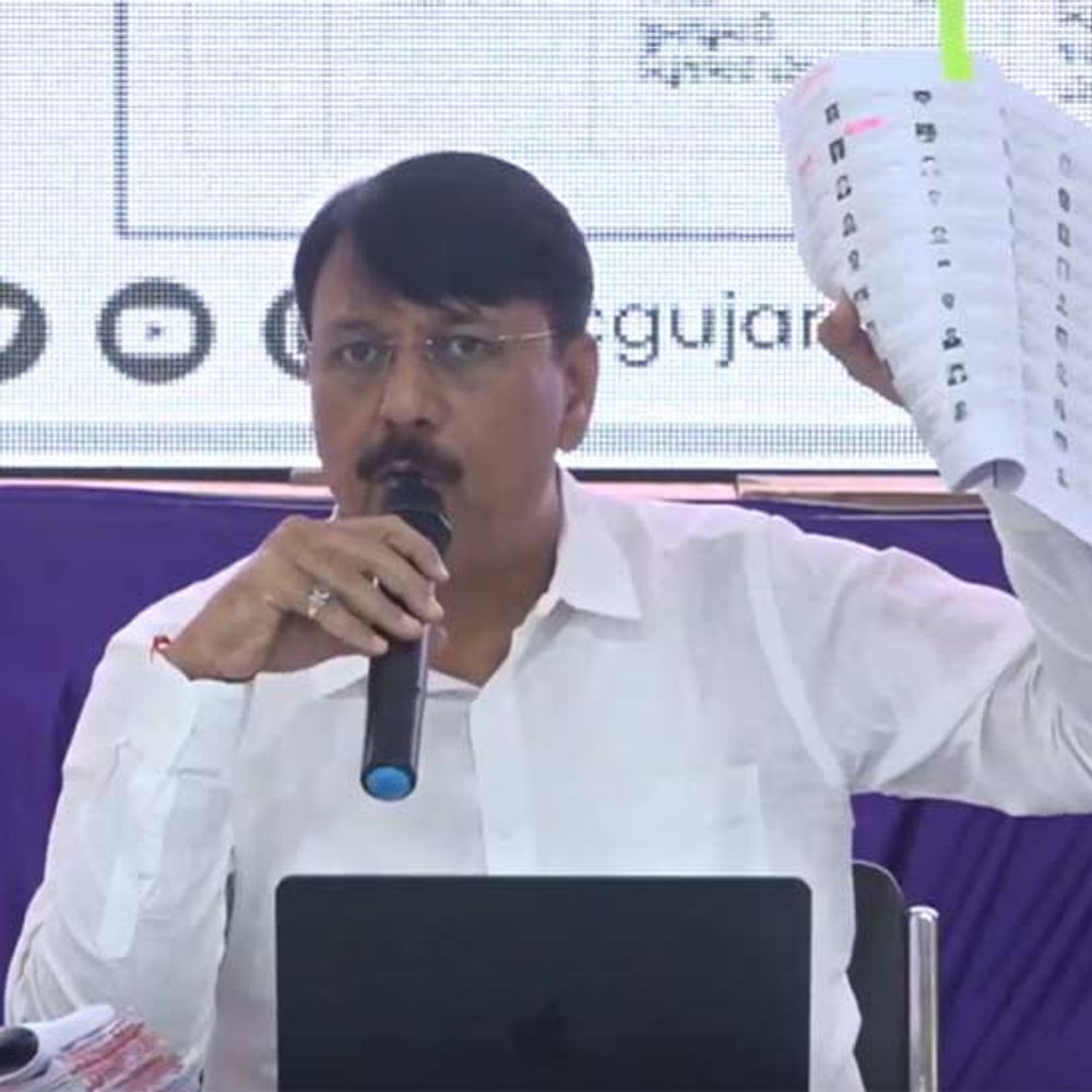 કોંગ્રેસનો દાવો: પાટીલના મતવિસ્તારમાં 30,000 ખોટા મતદારો અને ગુજરાતમાં 62 લાખ મતદારોની ચોરી પકડાશે.