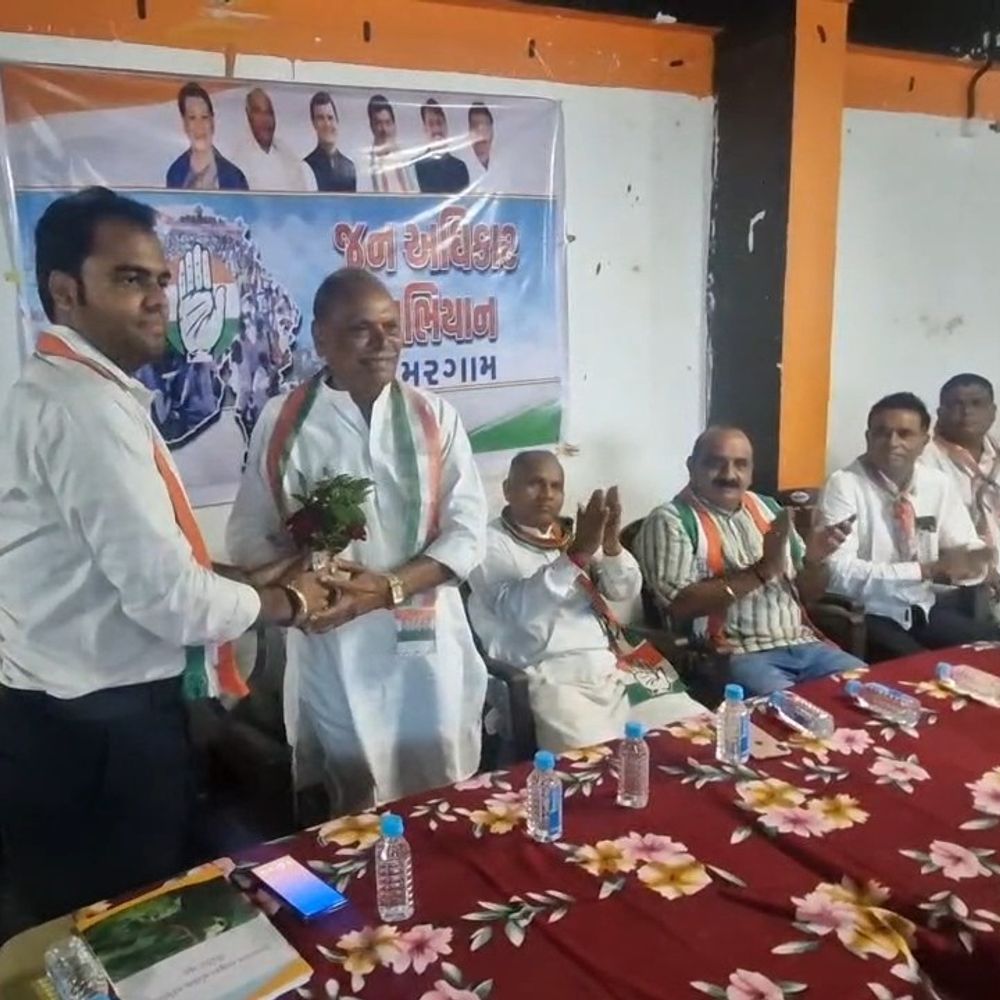 વલસાડ કોંગ્રેસ જન અધિકાર અભિયાન: નવા તાલુકા પ્રમુખે ચૂંટણી જીતવા COMMITMENT દર્શાવી.