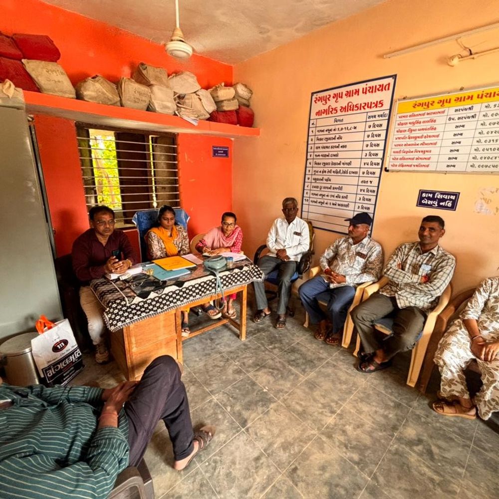 હિંમતનગર રંગપુરના સરપંચ વિશ્વાસ મત હાર્યા: 6 વિરુદ્ધ 3 મતે અવિશ્વાસ દરખાસ્ત પસાર, ઉપસરપંચને ચાર્જ.