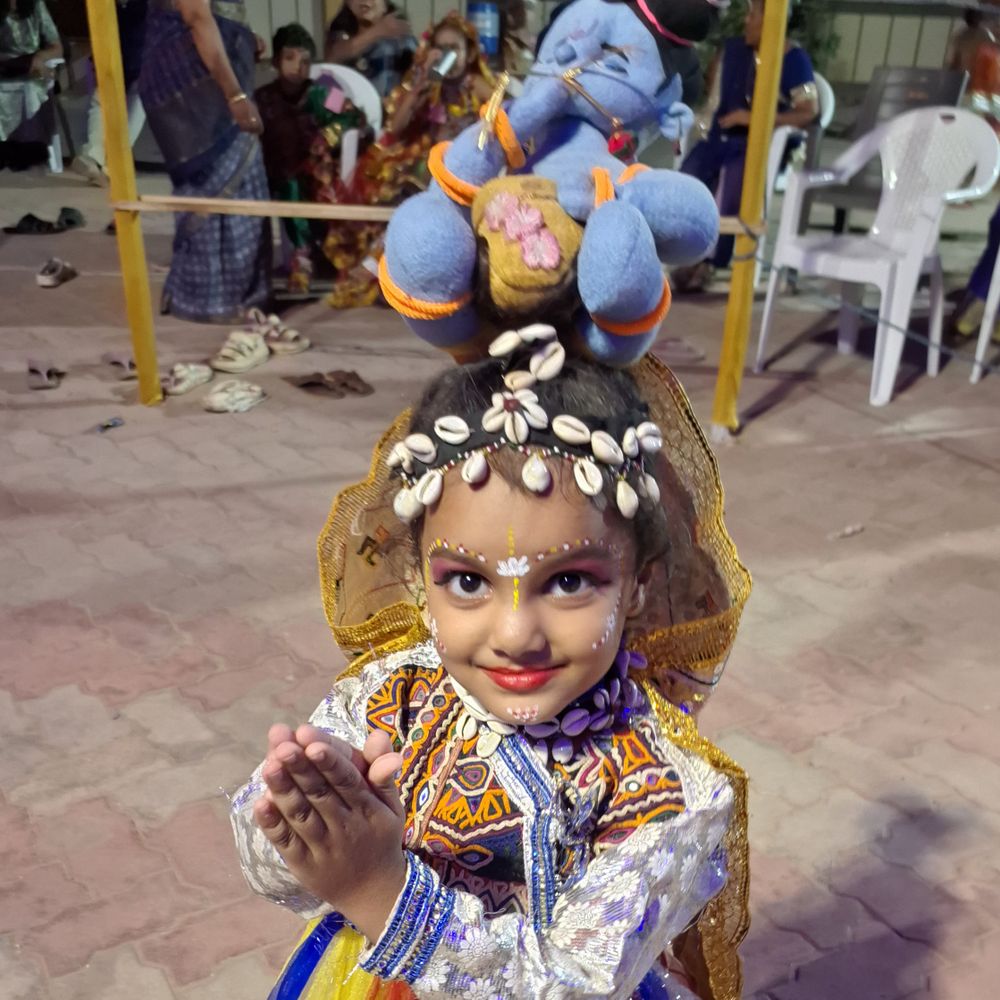 ચોથા નોરતે શક્તિ નગર 2 માં બાળકોએ ગરબે ધૂમ મચાવી.