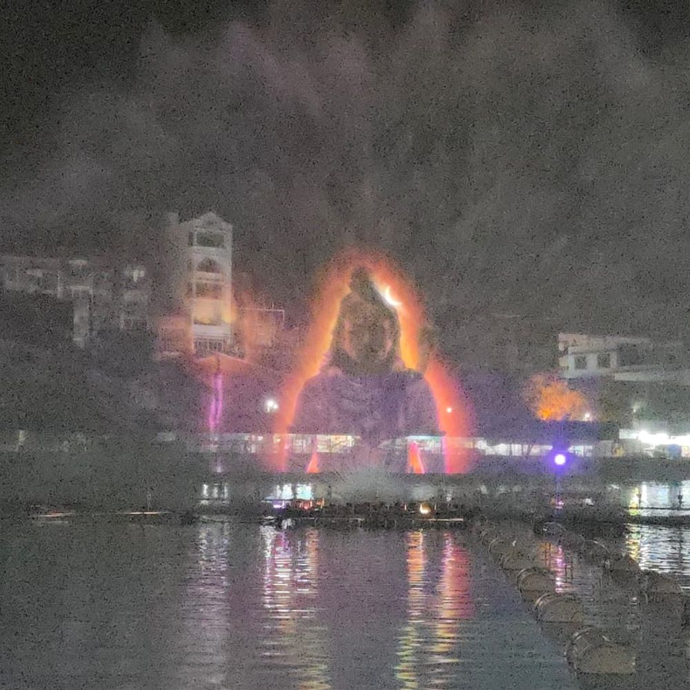 નવસારીમાં Multimedia Musical Fountain તૈયાર: ટાટા તળાવમાં Musical & Light Fountain ટૂંક સમયમાં ખુલશે.