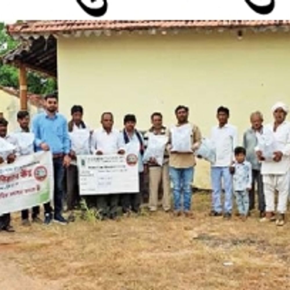 આડેસરમાં ખેડૂતો માટે જીરું બીજ વિતરણ અને તાલીમ કાર્યક્રમ યોજાયો. જેમાં GC-4 જાતના જીરું બીજનું વિતરણ કરાયું.