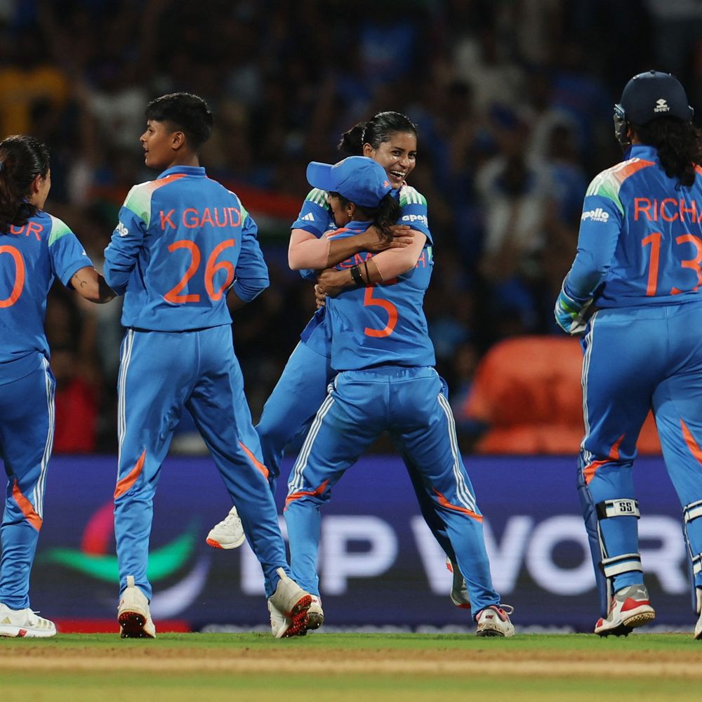 સા. આફ્રિકાએ ઉપરા-ઉપરી વિકેટો ગુમાવી દીધી:અમનજોતની ડાયરેક્ટ હીટથી બ્રિટ્ઝ રનઆઉટ; બોશ પણ પેવેલિયન ભેગી થઈ