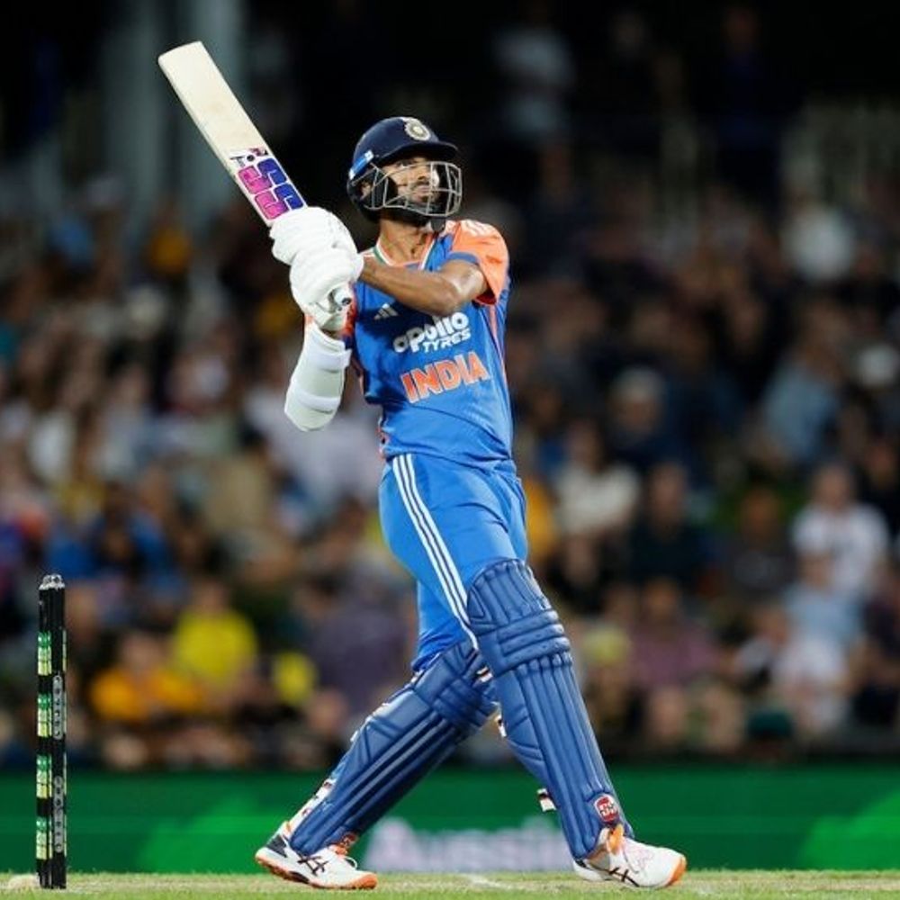 સુંદરની ફટકાબાજીથી ભારત જીત્યું:23 બોલમાં 49 રન બનાવ્યા, ઓસ્ટ્રેલિયાને 5 વિકેટથી હરાવ્યું; અર્શદીપે 3 વિકેટ લીધી, સિરીઝ 1-1થી બરાબર