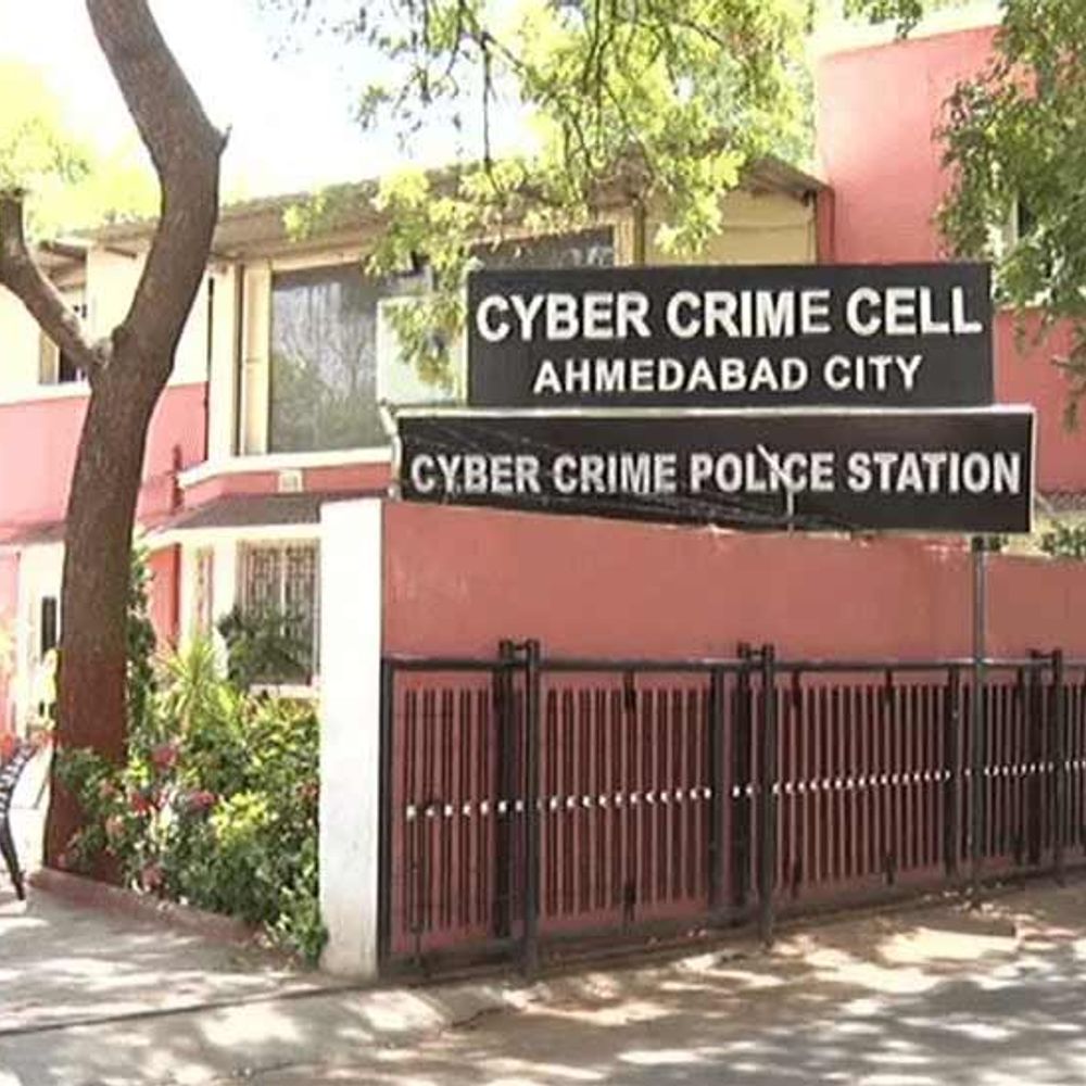 USDT કમિશનના નામે છેતરપિંડી: સોશિયલ મીડિયાથી સંપર્ક કરી વેપારીએ રોકાણના બહાને 31 લાખ ગુમાવ્યા.