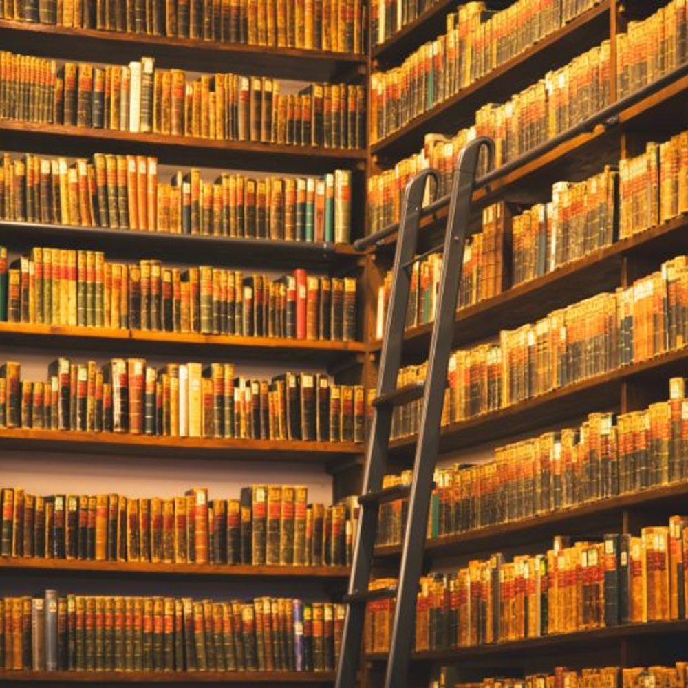 શ્રેષ્ઠ પુસ્તકો:વાંચવાં જેવાં પુસ્તકો - આ પુસ્તકોનો પરિચય સમાવે છે જેમાં વિવિધ લેખકોની કૃતિઓનું વિહંગાવલોકન છે.