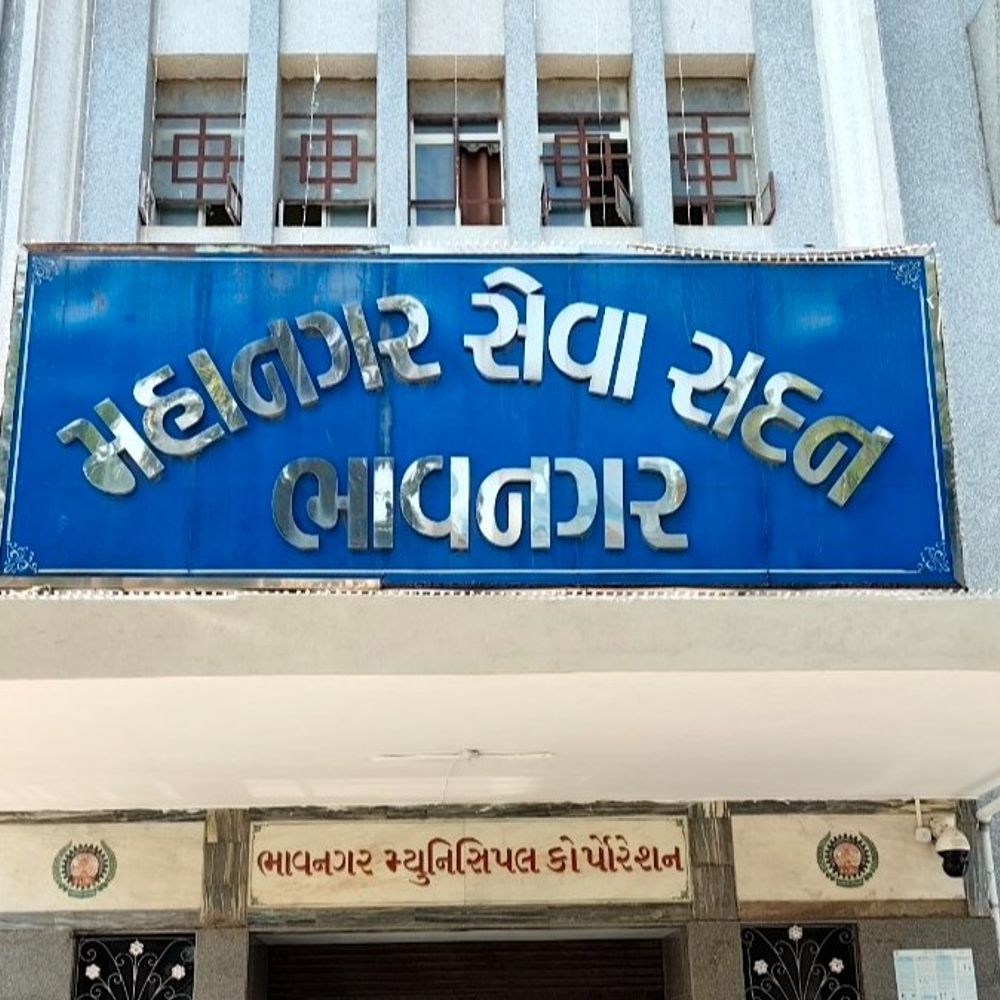 ભાડે આપેલ આવાસ ફ્લેટ પર BMCની કાર્યવાહી: સર્વે થશે, લાભાર્થી સિવાય કોઈ રહેતું હશે તો ફ્લેટ સીલ થશે.