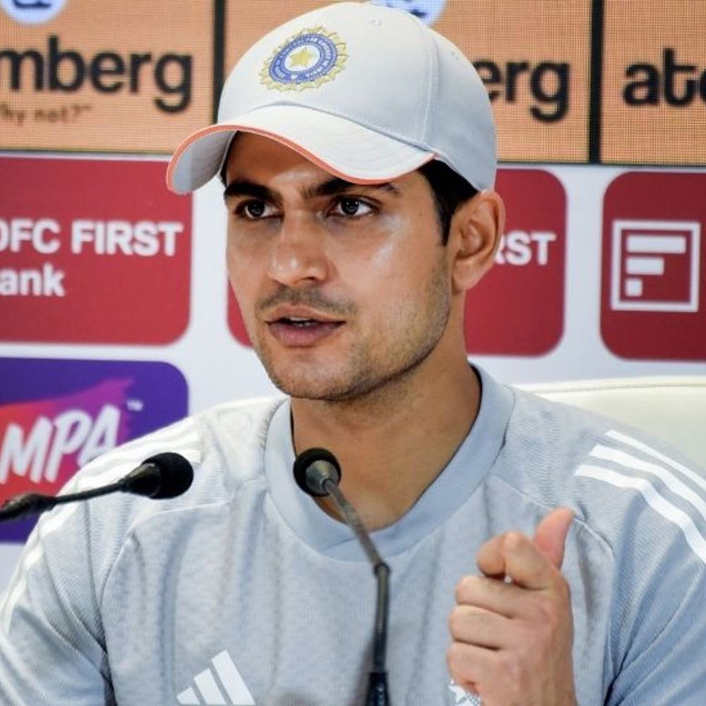 ગિલે શમીના ભવિષ્ય વિશેના સવાલને ટાળ્યો:કહ્યું- પસંદગીકારો વધુ સારો જવાબ આપશે; વર્તમાન ટીમના બોલરોના પ્રદર્શનને નકારી શકાય નહીં