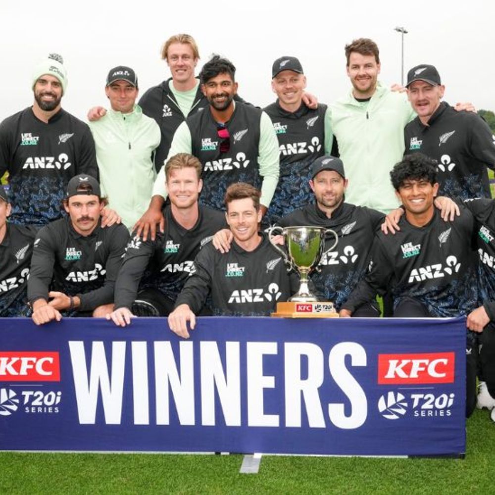 ન્યૂઝીલેન્ડે પાંચમી T20 8 વિકેટે જીતી:વેસ્ટ ઇન્ડીઝ સામે સિરીઝ 3-1થી જીતી; ડફીને પ્લેયર ઓફ ધ સિરીઝ જાહેર કર્યો
