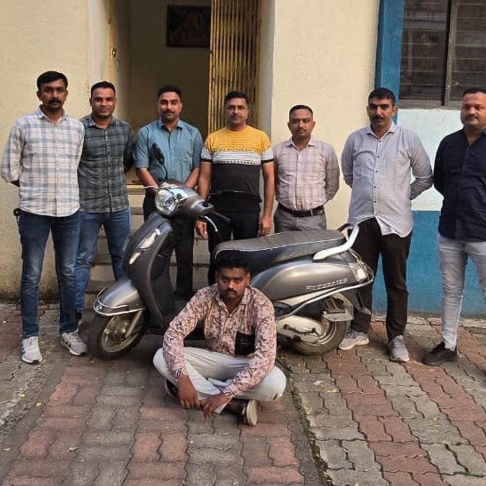 વ્યારામાં મોપેડ ચોરીનો આરોપી તાપી LCB દ્વારા ઝડપાયો, joint operation માં ગુનો ઉકેલાયો.