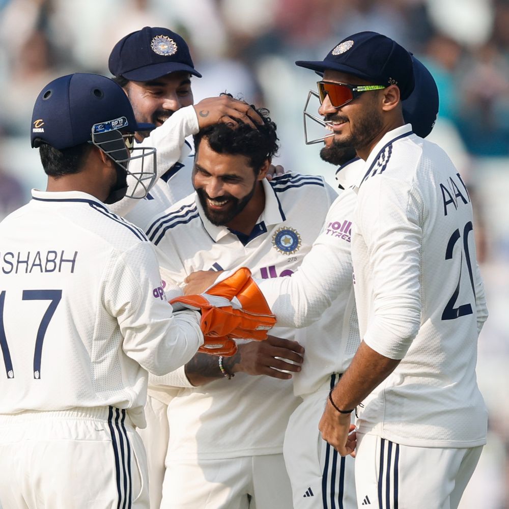 બીજી ઇનિંગમાં જાડેજાની ઘાતક બોલિંગ:બાપુએ ઉપરા-ઉપરી વિકેટો લઈને સપાટો બોલાવી દીધો; સા. આફ્રિકાની ચોથી વિકેટ ગઈ