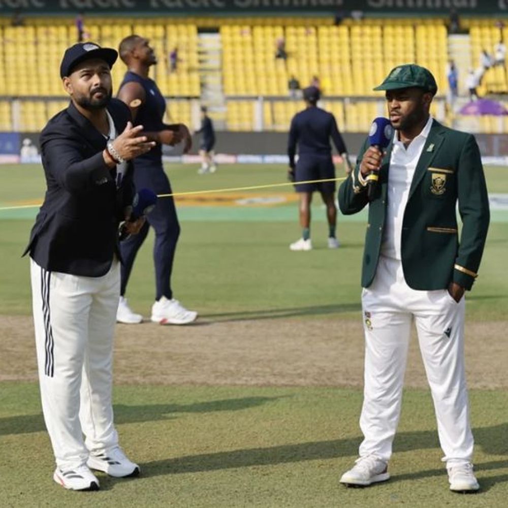 ગુવાહાટીમાં IND Vs SA વચ્ચે બીજી મેચ:સા. આફ્રિકાએ ટૉસ જીતીને પહેલા બેટિંગ લીધી; ટીમ ઈન્ડિયાએ પ્લેઇંગ-11માં બે બદલાવ કર્યા