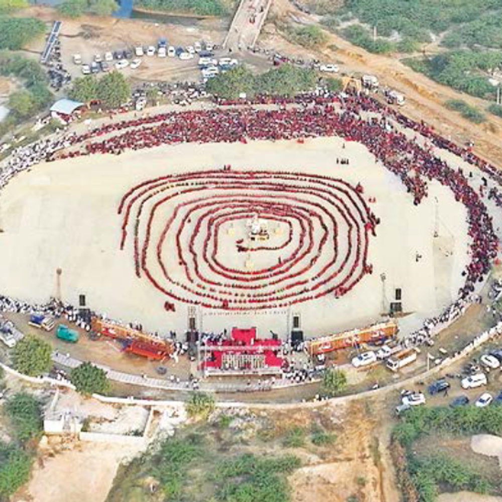 ધાણેટીમાં દ્વારકા જેવા દ્રશ્યો: ‘સોમનાથ’ જેવું શિવ મંદિર અને ‘દ્વારકા’ જેવો મહારાસ રચાયો.