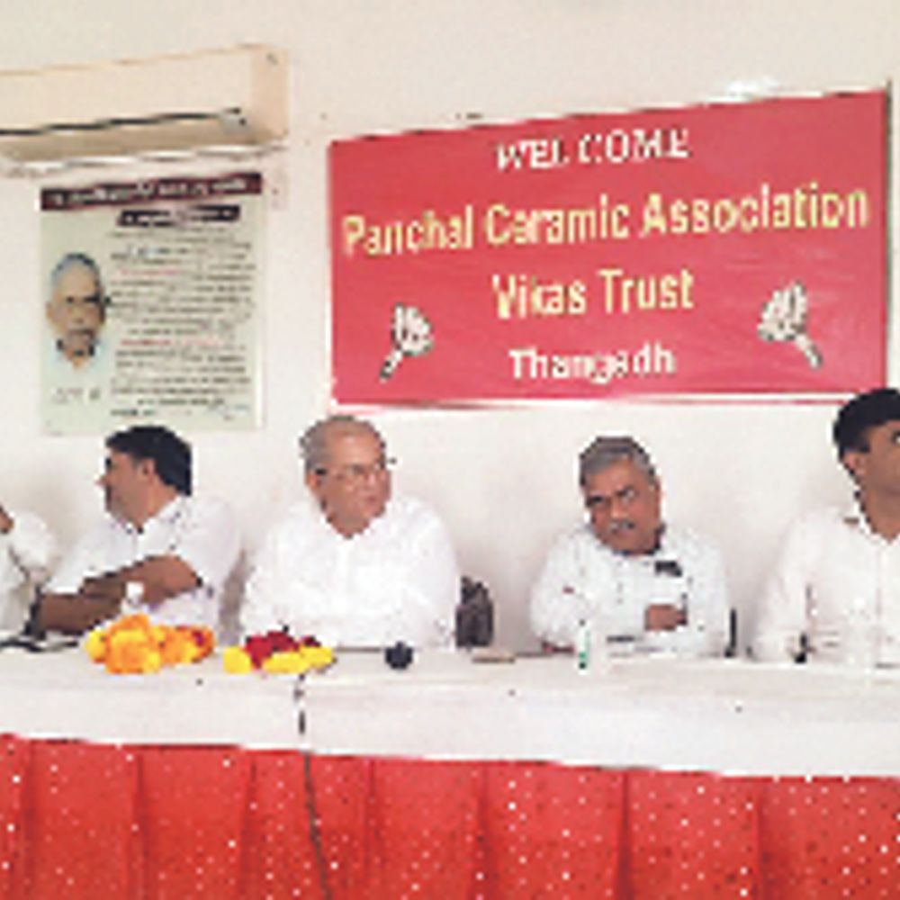 થાન સિરામિક એકમોના ઉદ્યોગકારો CGST ચેકિંગથી પરેશાન: દિલ્હી સુધી રજૂઆતની તૈયારી.