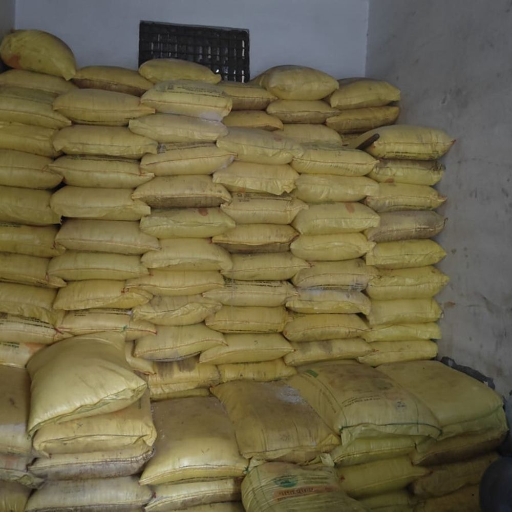 રવી સીઝનમાં ખેડૂતો માટે સરકારનું યોગદાન: 2265 મેટ્રિક ટન યુરિયા ખાતર ઉપલબ્ધ કરાવાયું.