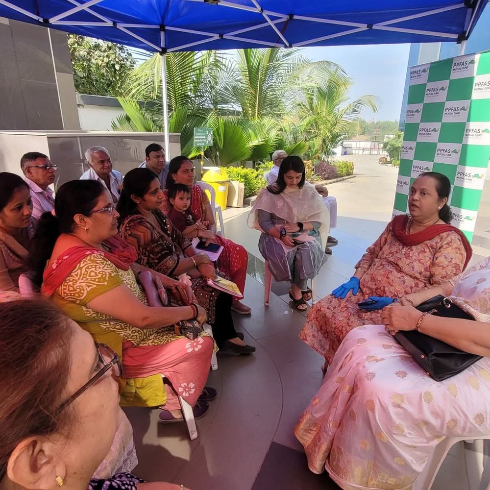 દાનહના કલા ગામે નિઃશુલ્ક સ્વાસ્થ્ય અને કેન્સર તપાસ શિબિર: 300થી વધુ લોકોએ લાભ લીધો.