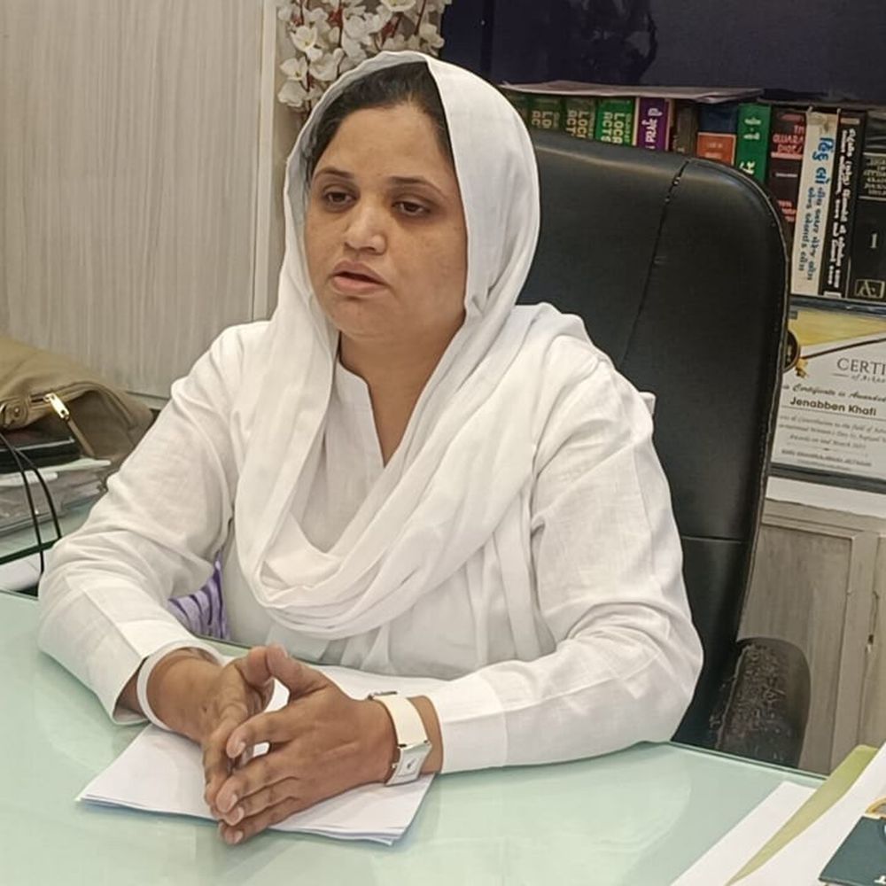 કોંગ્રેસ જ કોંગ્રેસને હરાવે છે, પક્ષમાં કાર્યકર નહીં, બધા નેતાઓ: નગરસેવિકા જેનબબેન ખફી